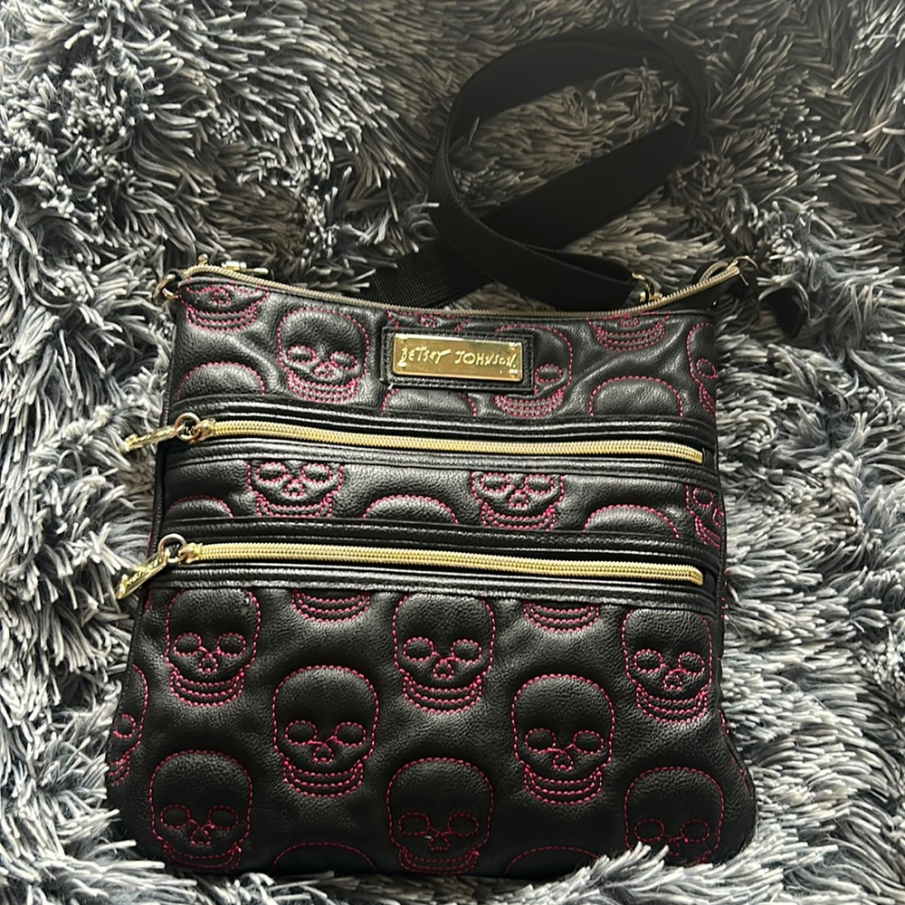 Betsy Johnson crossbody bag